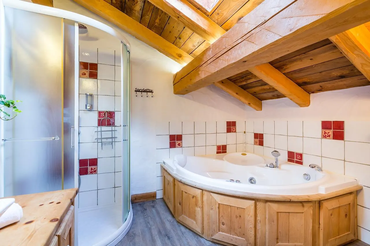 Le Chalezon Hotel Meribel France