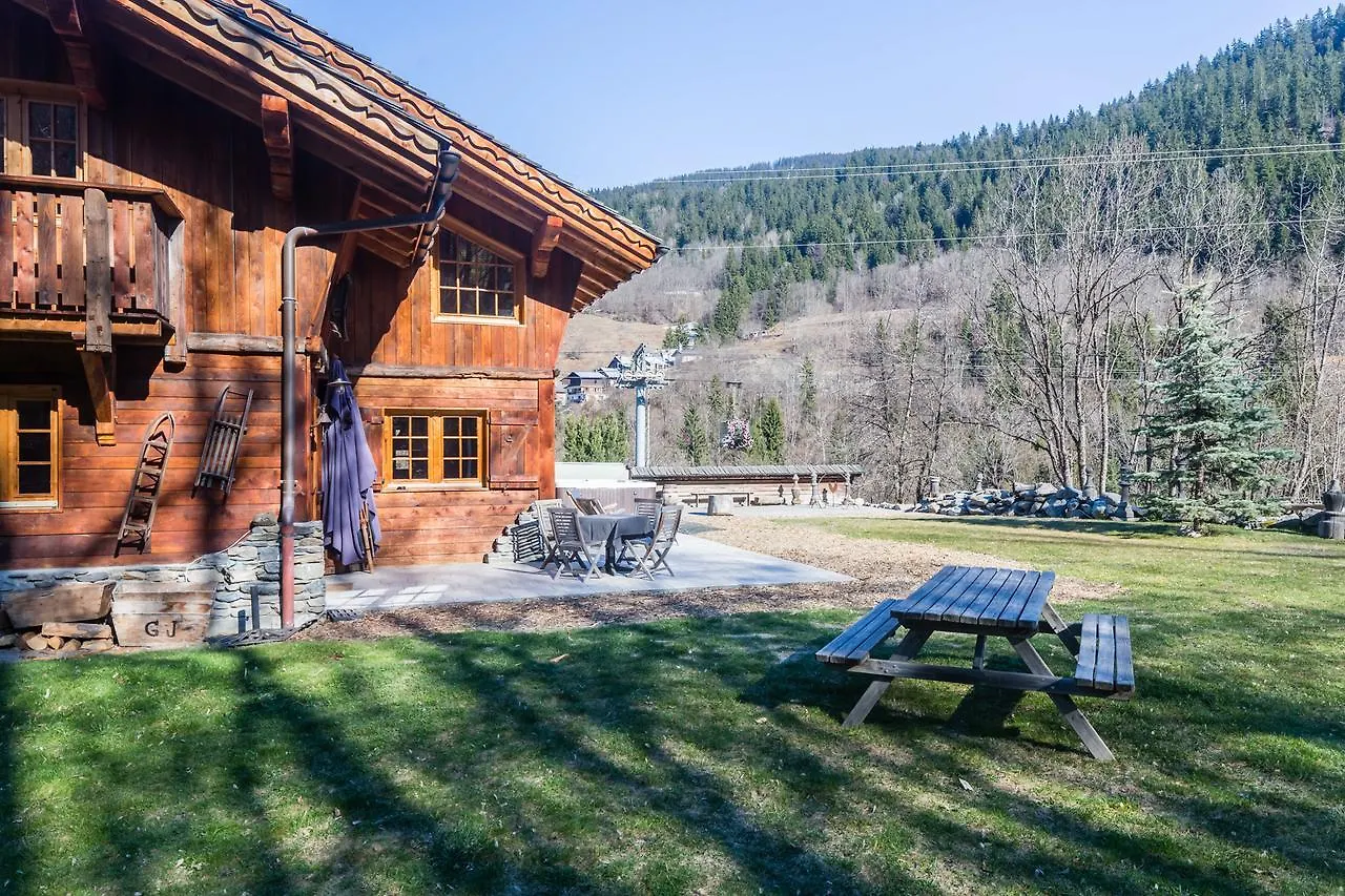 Le Chalezon Hotel Meribel Holiday home